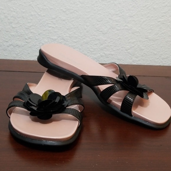 Madeline Sandals/Flats/Strappy/Sz 8.5 M/NWOT - Picture 3 of 8